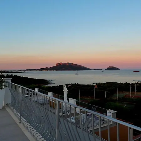 Villa Attico Vista Mare - Calypso Rooftop Golfo Aranci